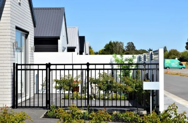 Fentec Mansion 1.2m aluminium fencing panels